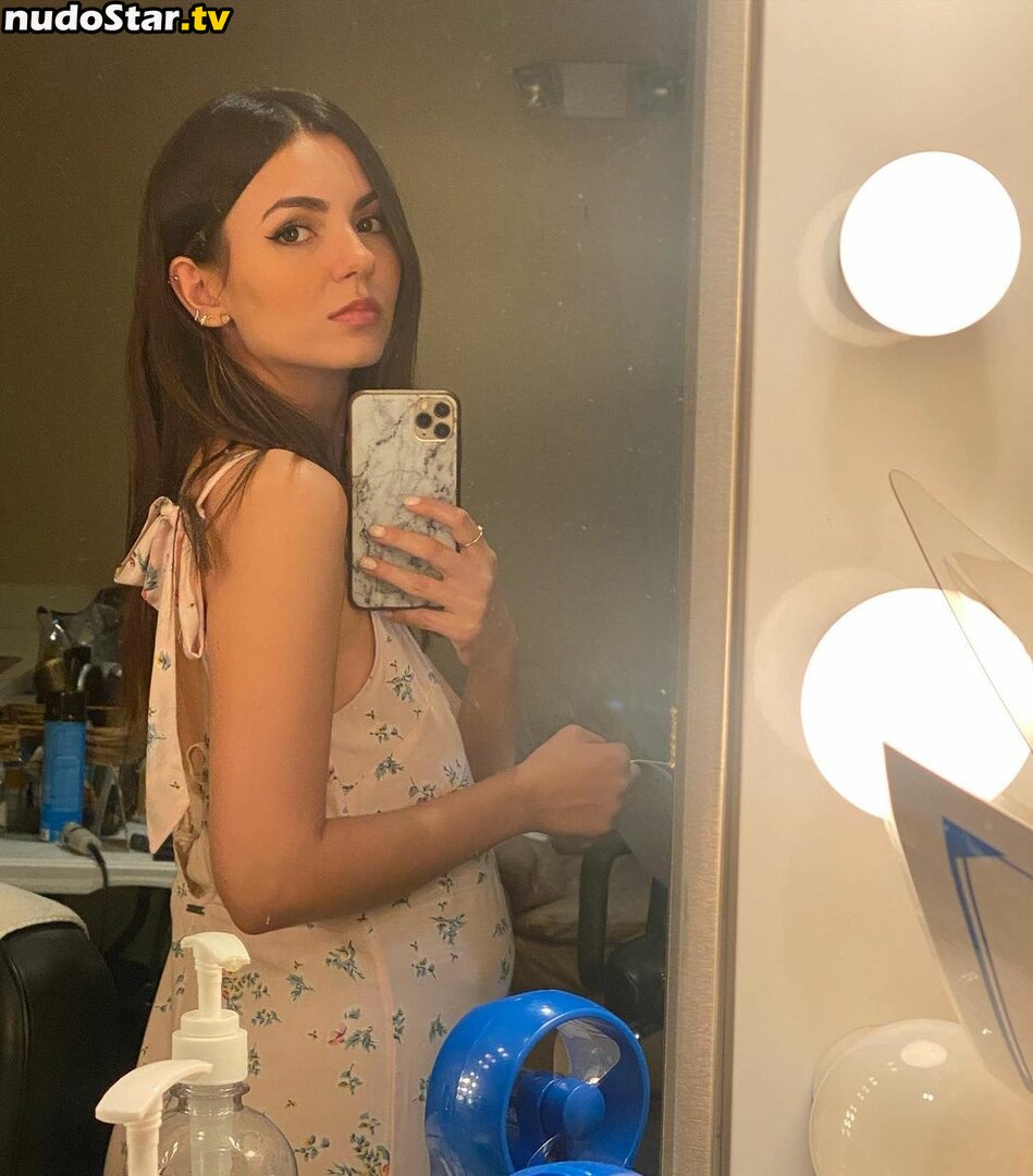 Victoria Justice / VictoriaJustice Nude OnlyFans Leaked Photo #420
