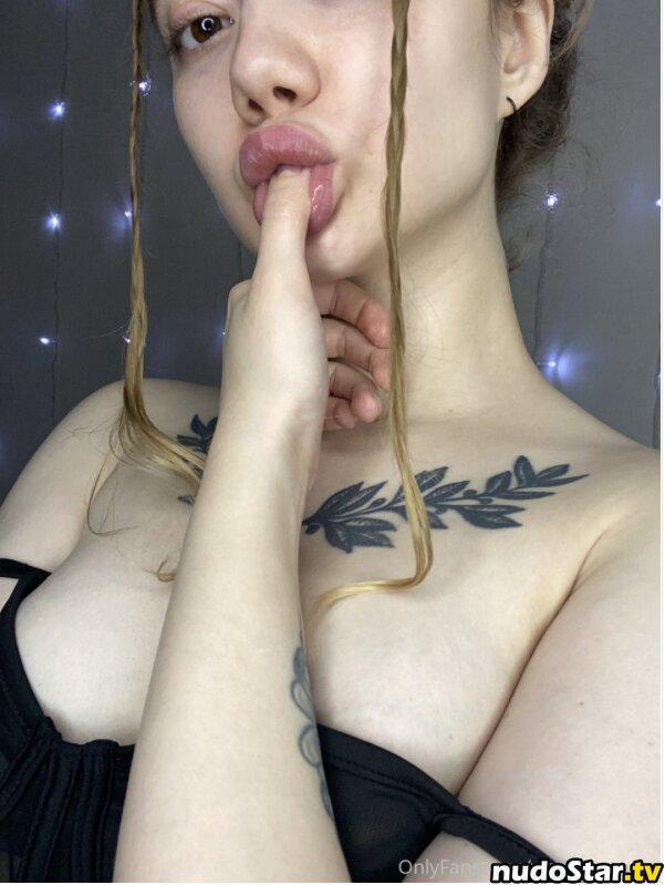 Victoria Pearce / victoriapearce / victoriapearcee Nude OnlyFans Leaked Photo #95