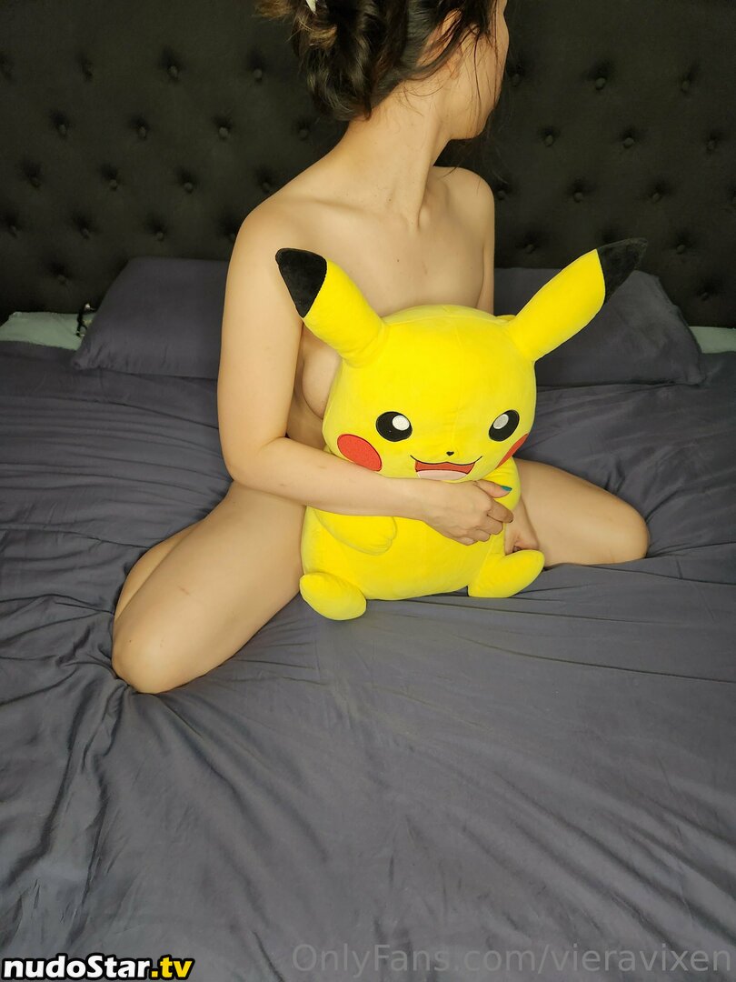 vieravixen / vieravixxen Nude OnlyFans Leaked Photo #15