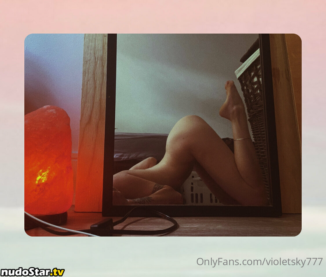 violetivy77 / violetsky777 Nude OnlyFans Leaked Photo #14