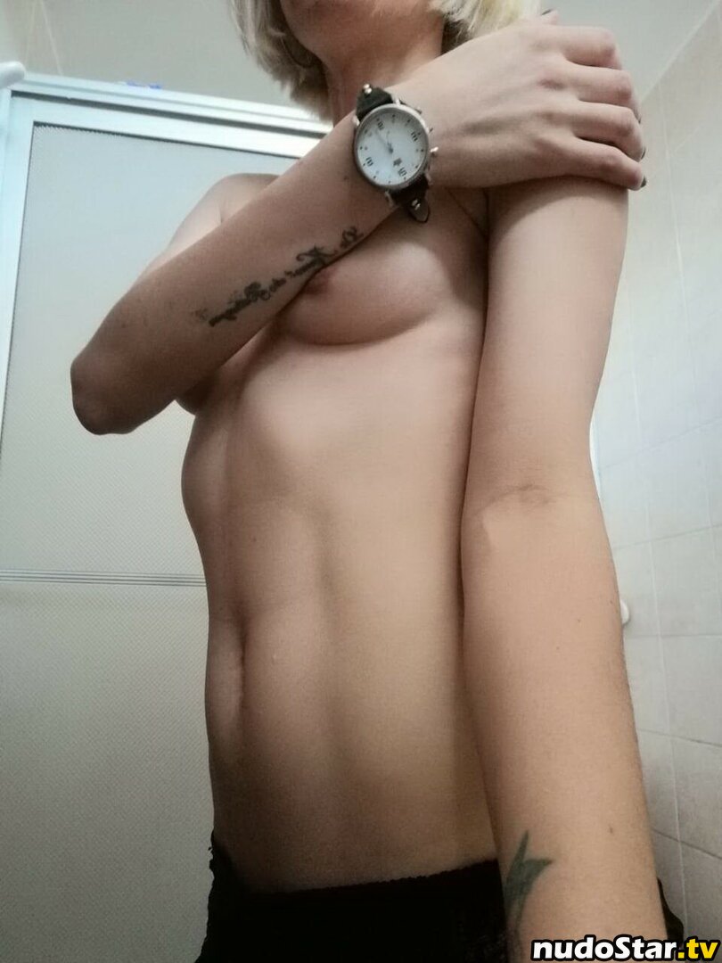 Viviana / vivianarobba Nude OnlyFans Leaked Photo #33