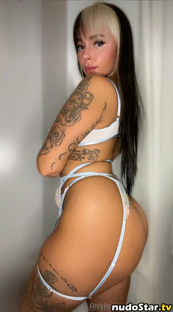 ___vivianrose / vivianrose_xo Nude OnlyFans Leaked Photo #47