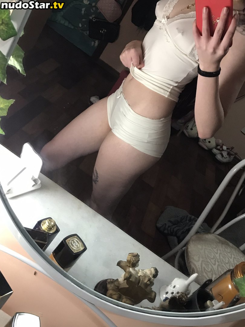 void_nana_ / voidnana Nude OnlyFans Leaked Photo #8