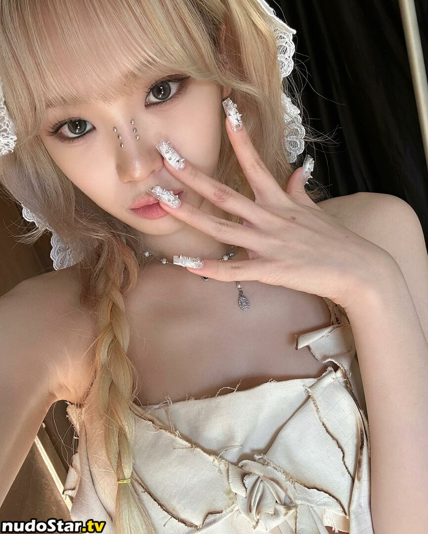 WomenK-pop Nude OnlyFans Leaked Photo #475
