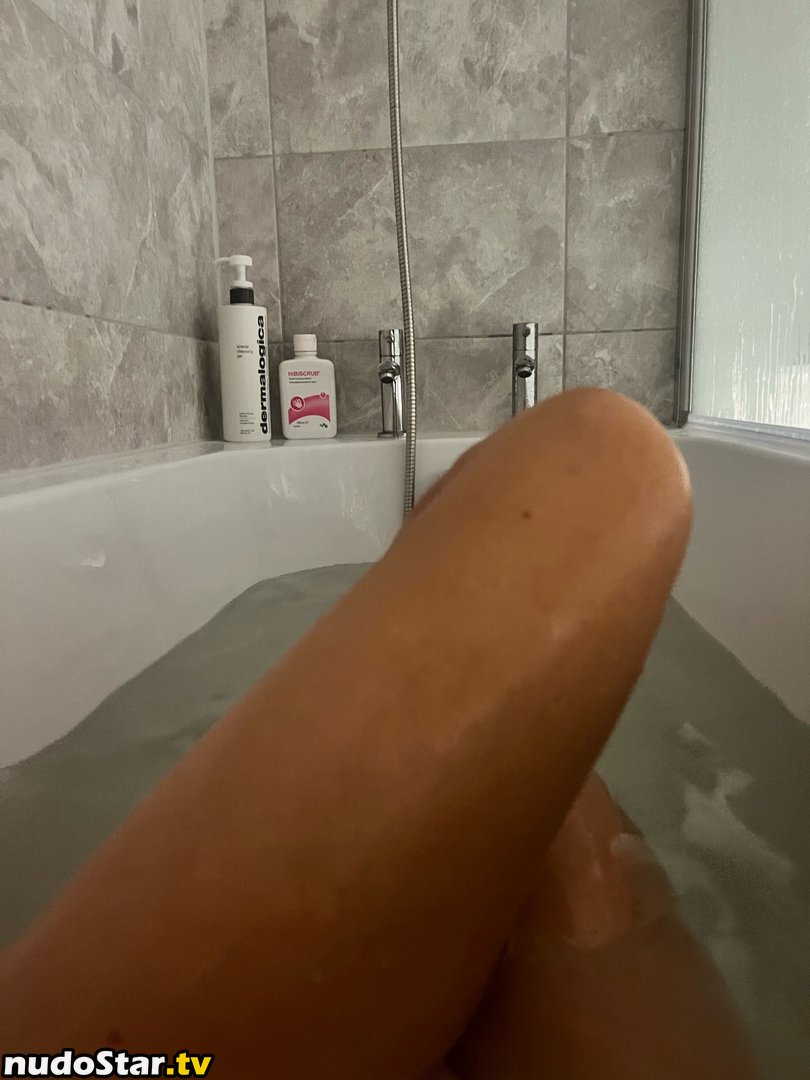 alexraeex / xalexraex Nude OnlyFans Leaked Photo #23