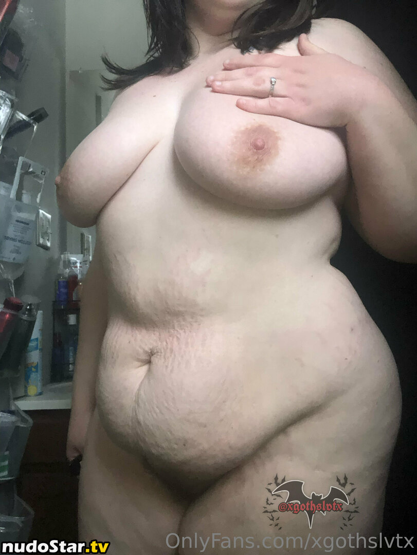 xgothslvtx Nude OnlyFans Leaked Photo #2
