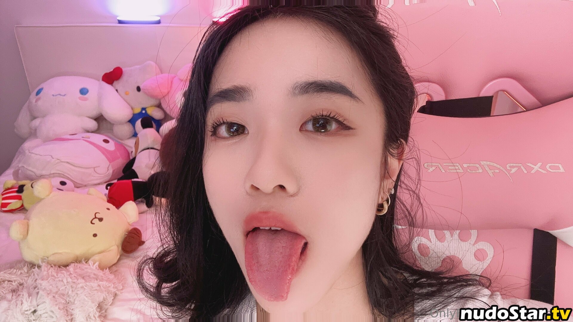 xiaobaetv Nude OnlyFans Photo #35 - Nudostar.TV