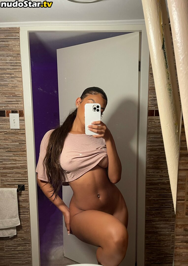 Tiona Fernan / xttiona / xttionaffernan Nude OnlyFans Leaked Photo #65