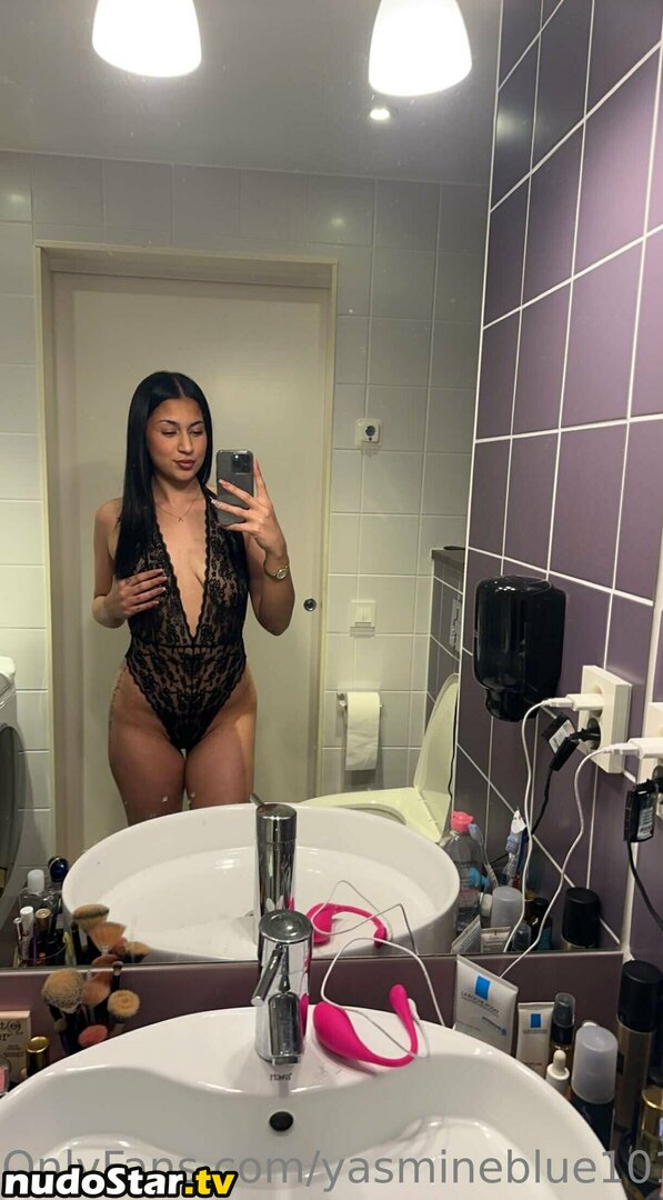 yasmine101 Nude OnlyFans Leaked Photo #9