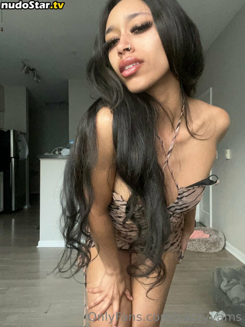 Queen Yasmeena / yazzylonglegs / yazzyyams Nude OnlyFans Leaked Photo #507