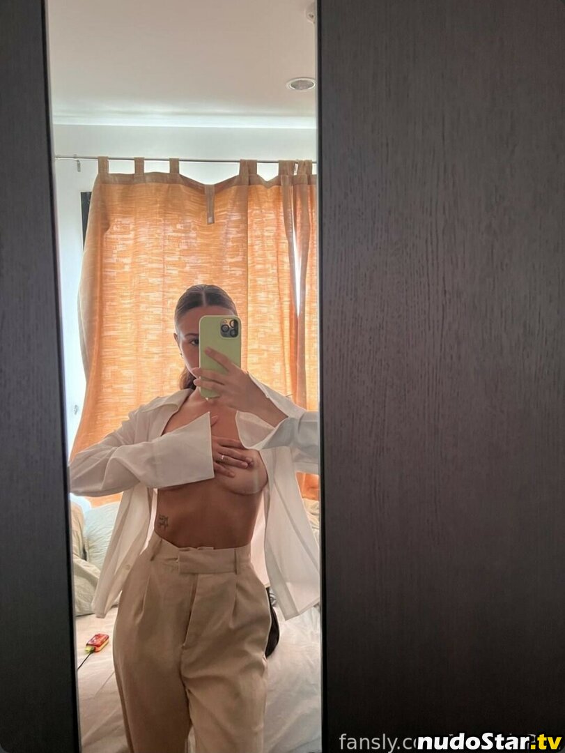 YeseniaPan Nude OnlyFans Leaked Photo #32