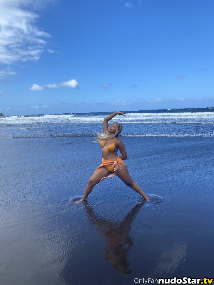 yogawithtaz / yogawithtaz_ Nude OnlyFans Leaked Photo #13