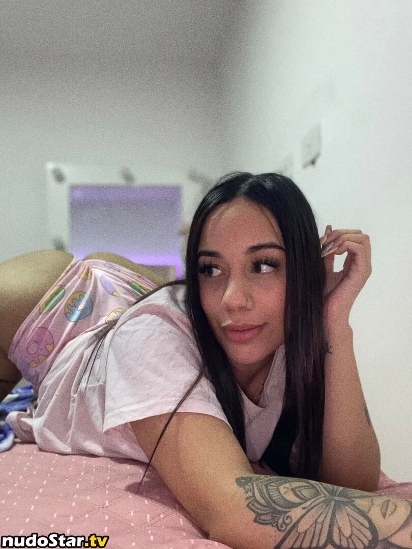 Yohanny Polacre / anny_cam23 / kamilacam / yohannypolacre_of Nude OnlyFans Leaked Photo #5