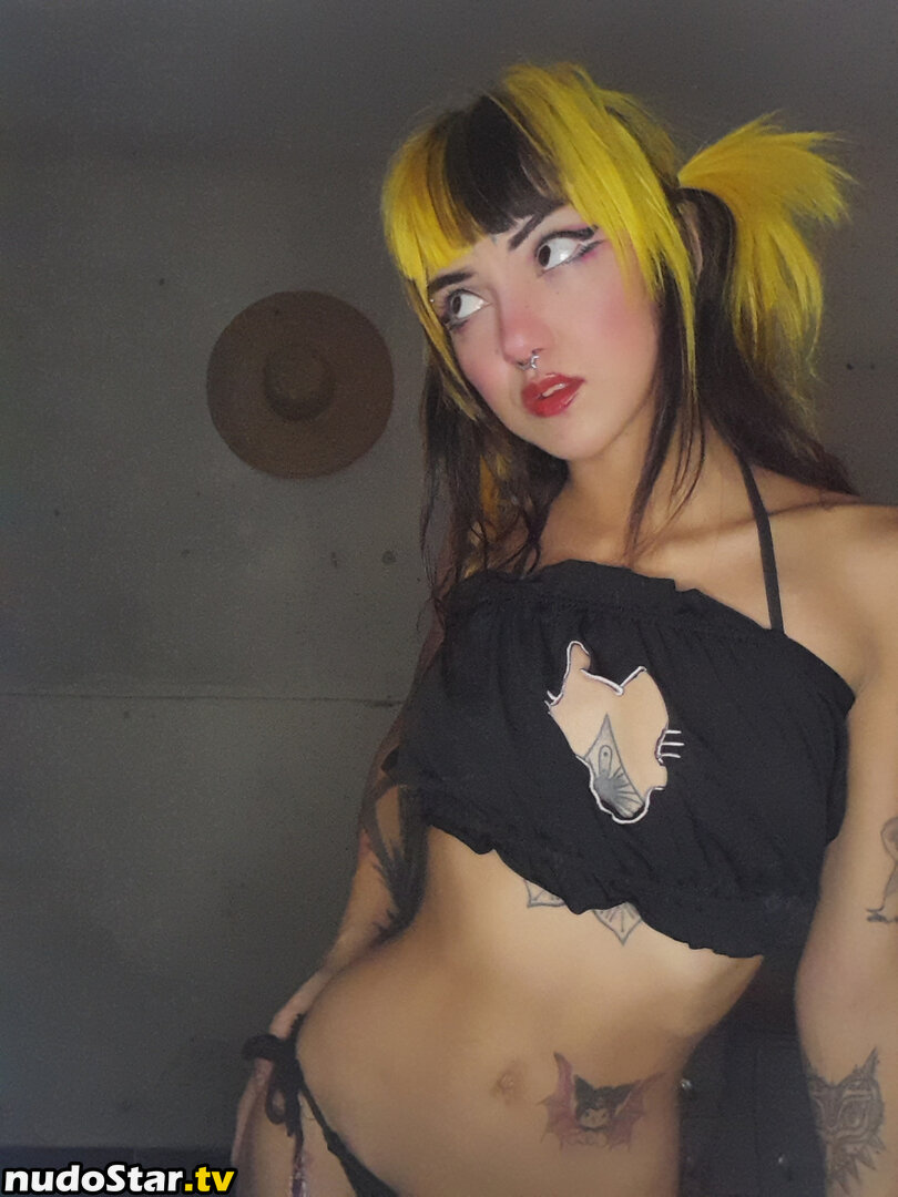 Anarcaemo / YoiFox Nude OnlyFans Leaked Photo #40