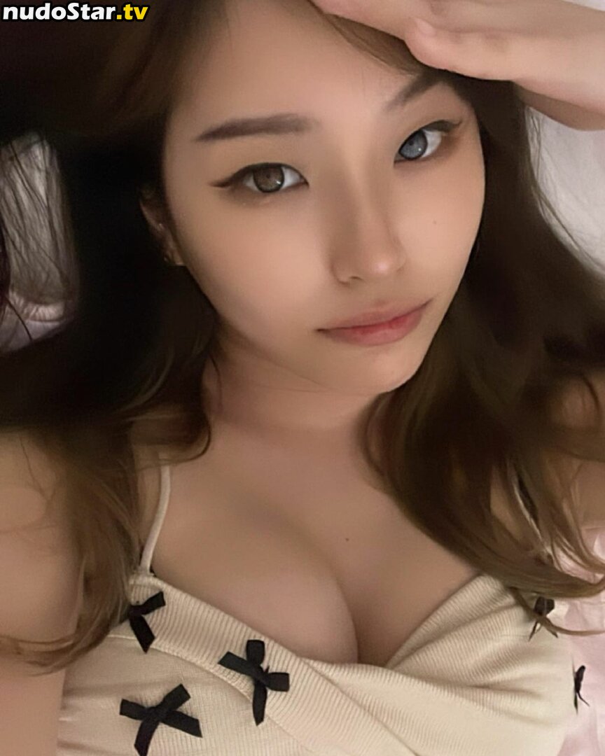 Kang Hee / YoonHyoonAikuros Nude OnlyFans Leaked Photo #2