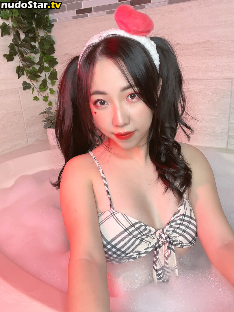 Yoonie / yoonsters Nude OnlyFans Leaked Photo #52