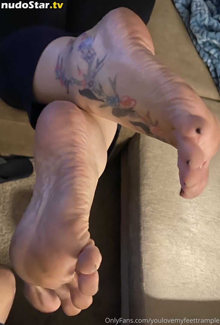 youlovemyfeettrample Nude OnlyFans Leaked Photo #10