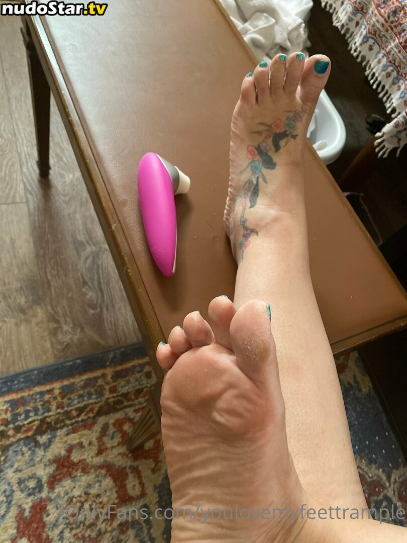 youlovemyfeettrample Nude OnlyFans Leaked Photo #27