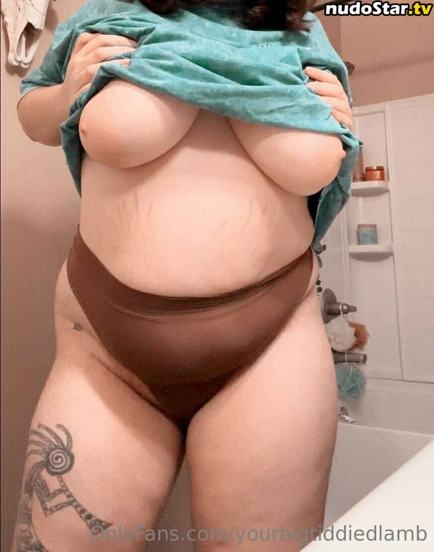 la_b0ss_lady_ / yourbigtiddiedlamb Nude OnlyFans Leaked Photo #12