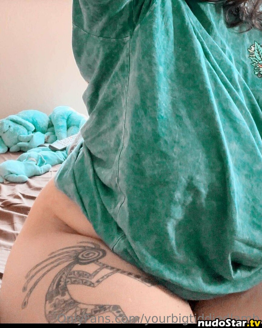 la_b0ss_lady_ / yourbigtiddiedlamb Nude OnlyFans Leaked Photo #15