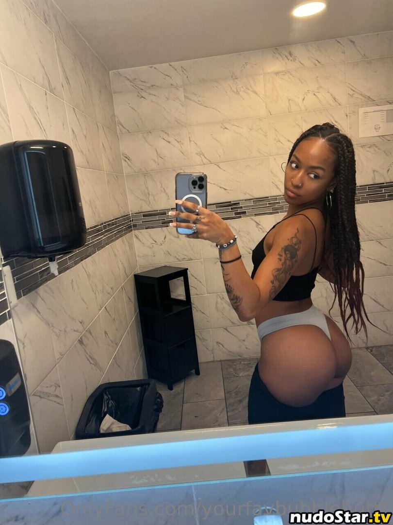 afrobabyyy / yourfavbubblebuttt / yourfavebee Nude OnlyFans Leaked Photo #10