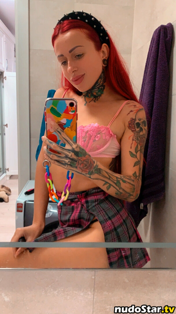_r_e_d_l_a_d_y_ / yourredlady Nude OnlyFans Leaked Photo #8