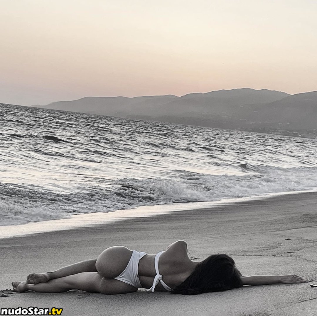 Yovanna Ventura / Yoventura / whoisyoventura Nude OnlyFans Leaked Photo #107