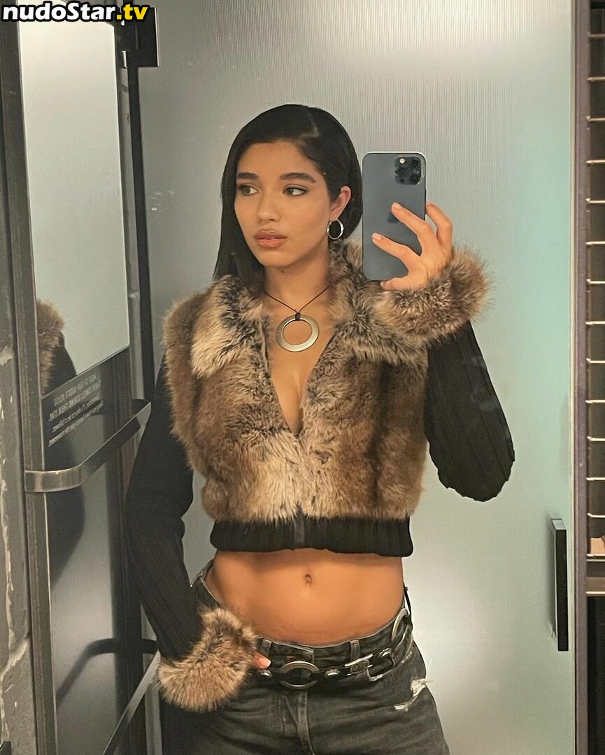 Yovanna Ventura / Yoventura / whoisyoventura Nude OnlyFans Leaked Photo #511