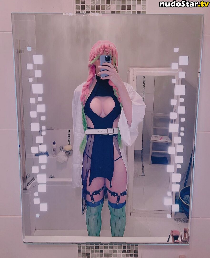 Yuffie44 / yuffie_cosplay546 Nude OnlyFans Leaked Photo #22
