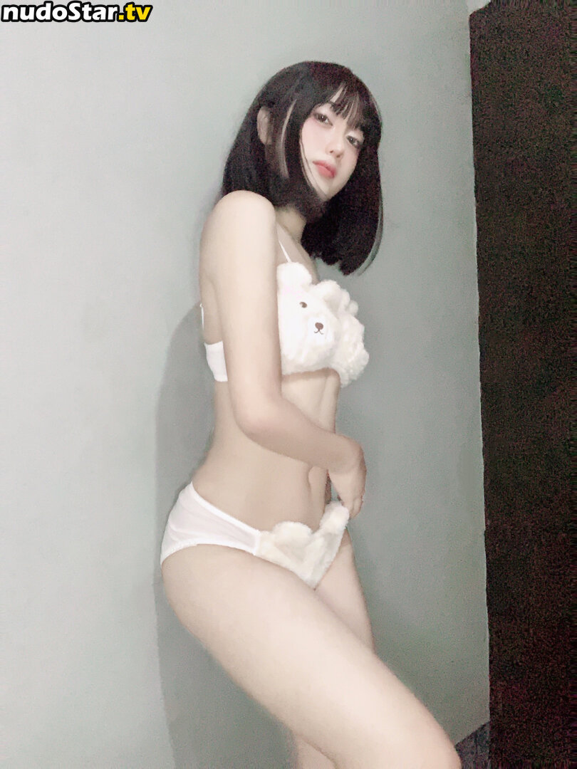 xx.yumiii / yumii.aika / yumimilk69 / yuumi69 Nude OnlyFans Leaked Photo #29