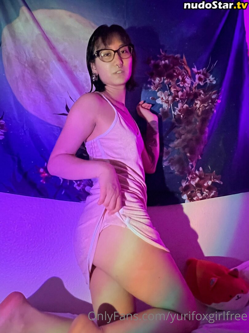 prettygurl_t / yurifoxgirlfree Nude OnlyFans Leaked Photo #16