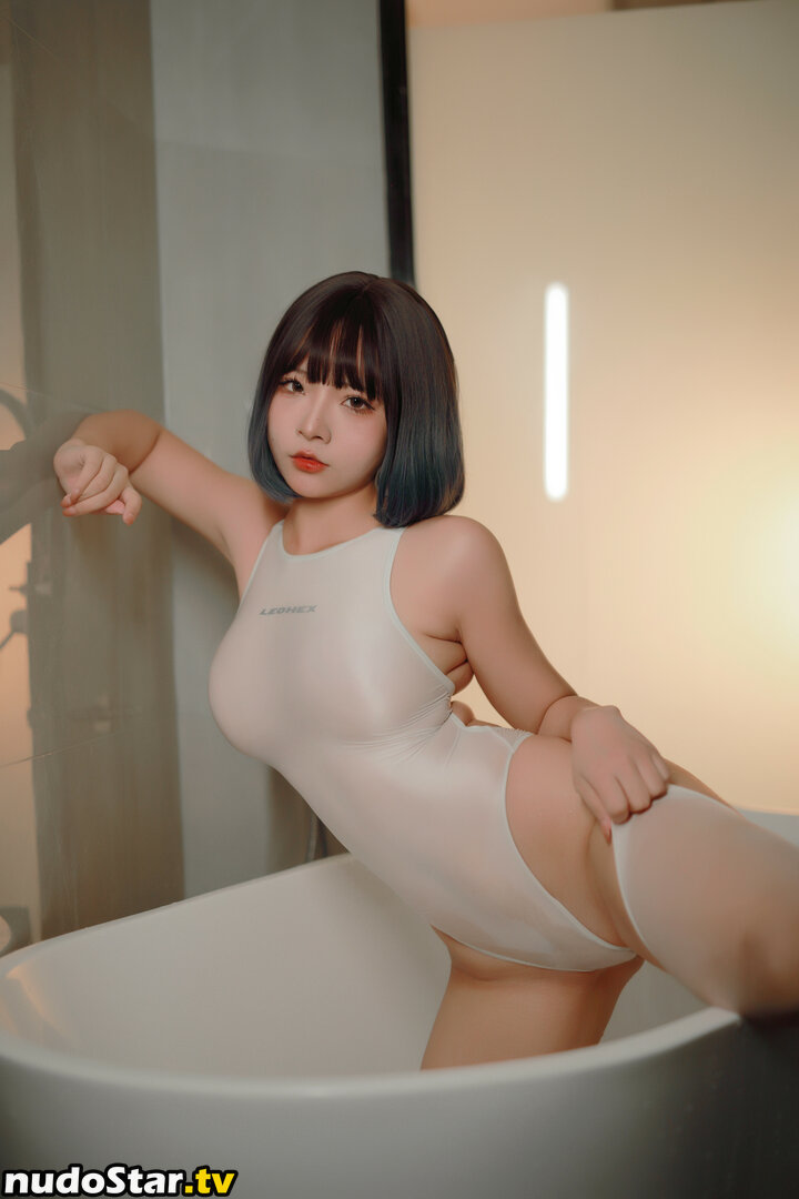 Yuuhuia / aisakanyoko_ Nude OnlyFans Leaked Photo #43