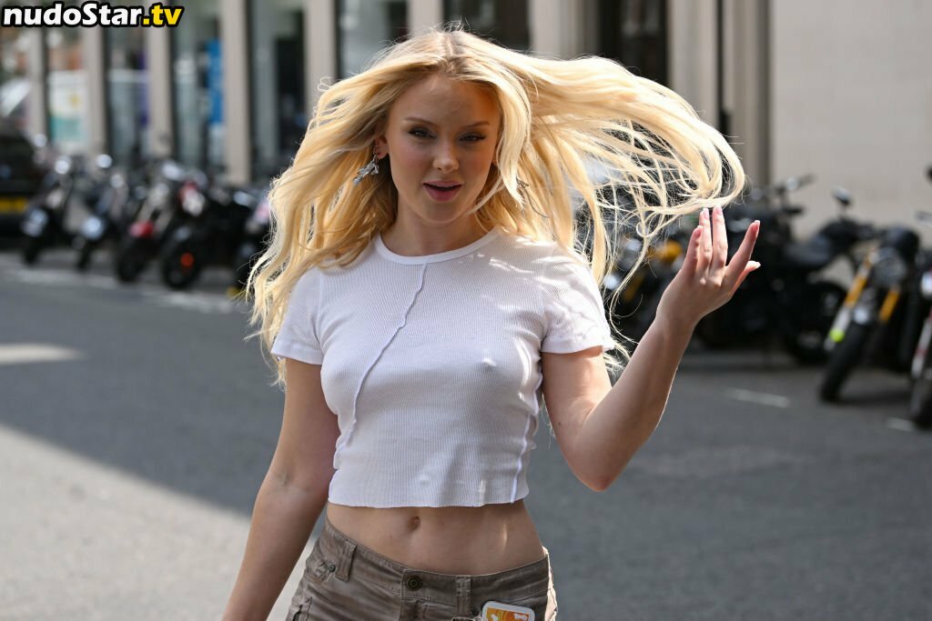 Zara Larsson / zaralarsson Nude OnlyFans Leaked Photo #69