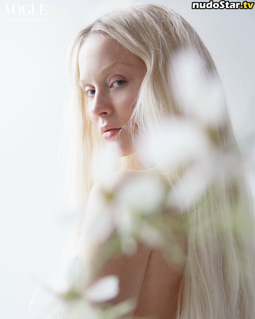 Zara Larsson / zaralarsson Nude OnlyFans Leaked Photo #123