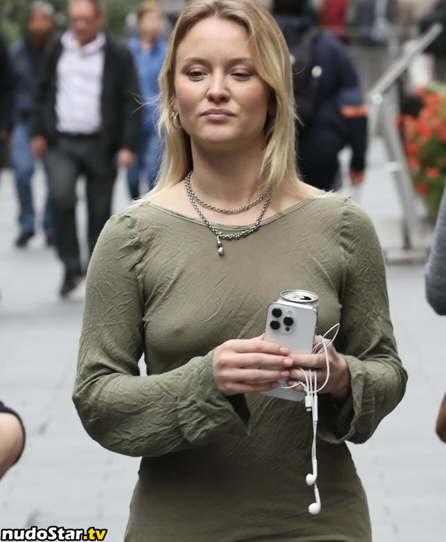 Zara Larsson / zaralarsson Nude OnlyFans Leaked Photo #179