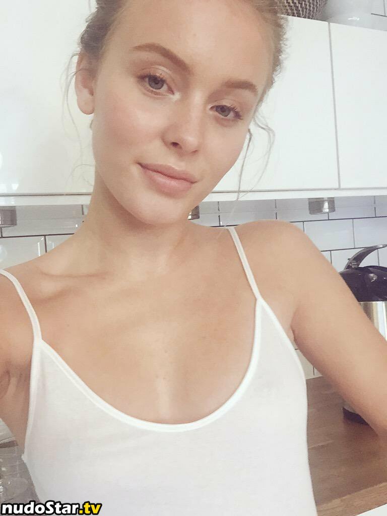 Zara Larsson / zaralarsson Nude OnlyFans Leaked Photo #411