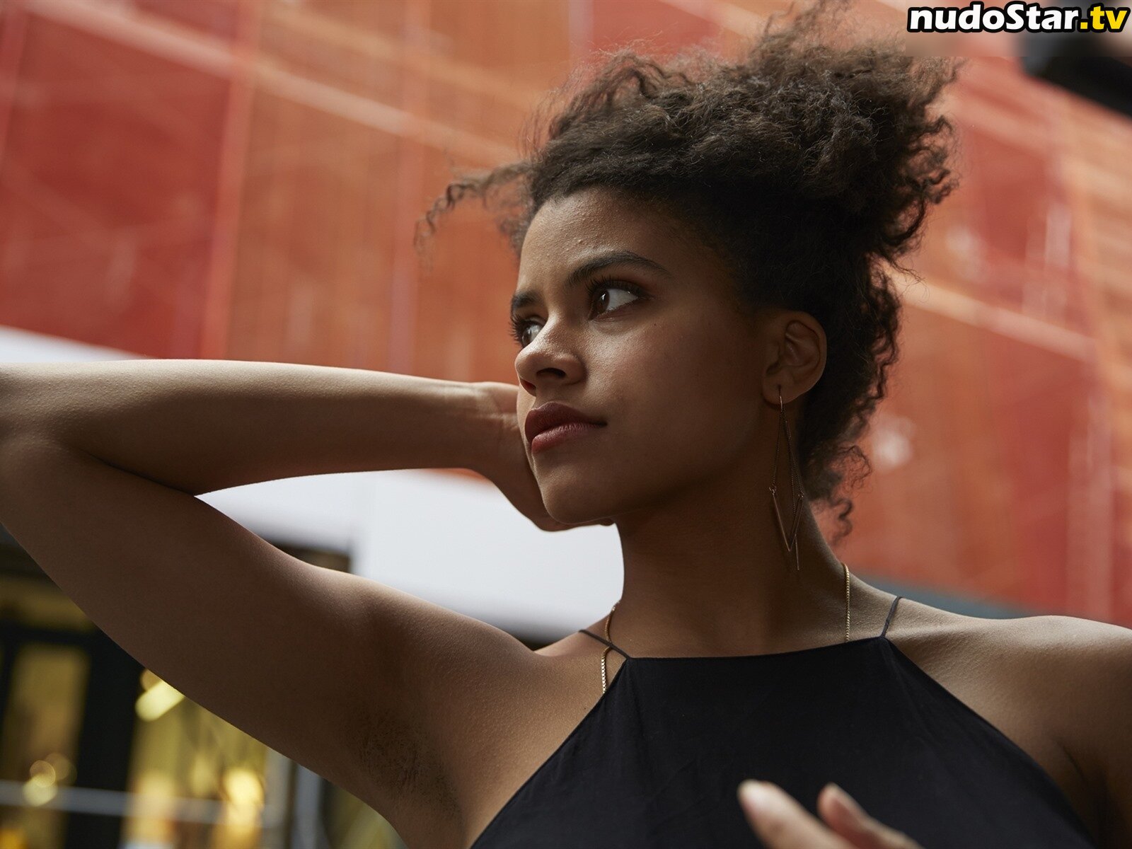 Zazie Beetz / zaziebeetz Nude OnlyFans Photo #41 - Nudostar.TV