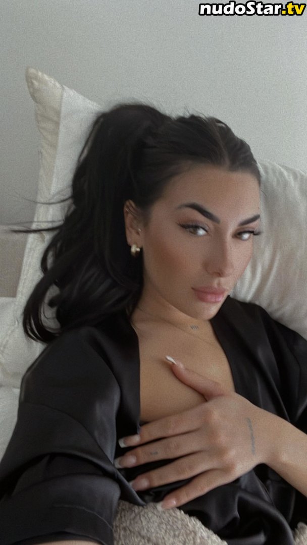 babes_on_gram / zeinaisreal Nude OnlyFans Leaked Photo #9