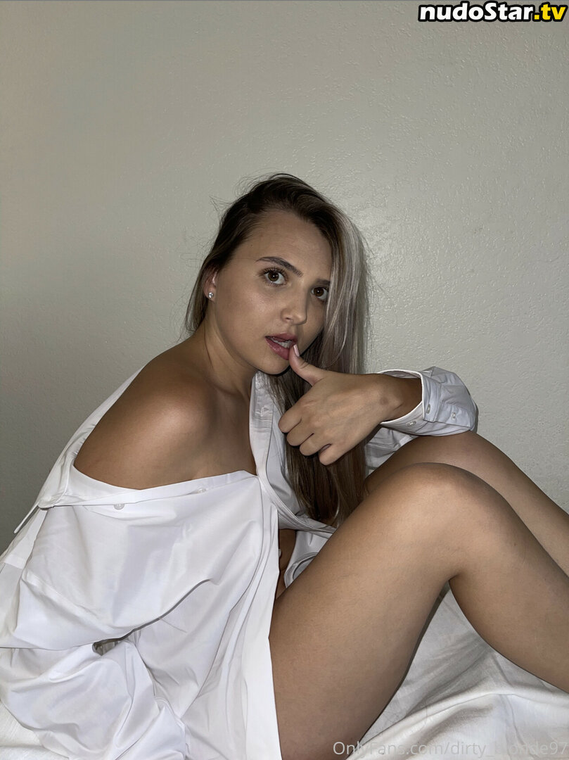 Zoe Nicole / dirty_blonde97 Nude OnlyFans Leaked Photo #21