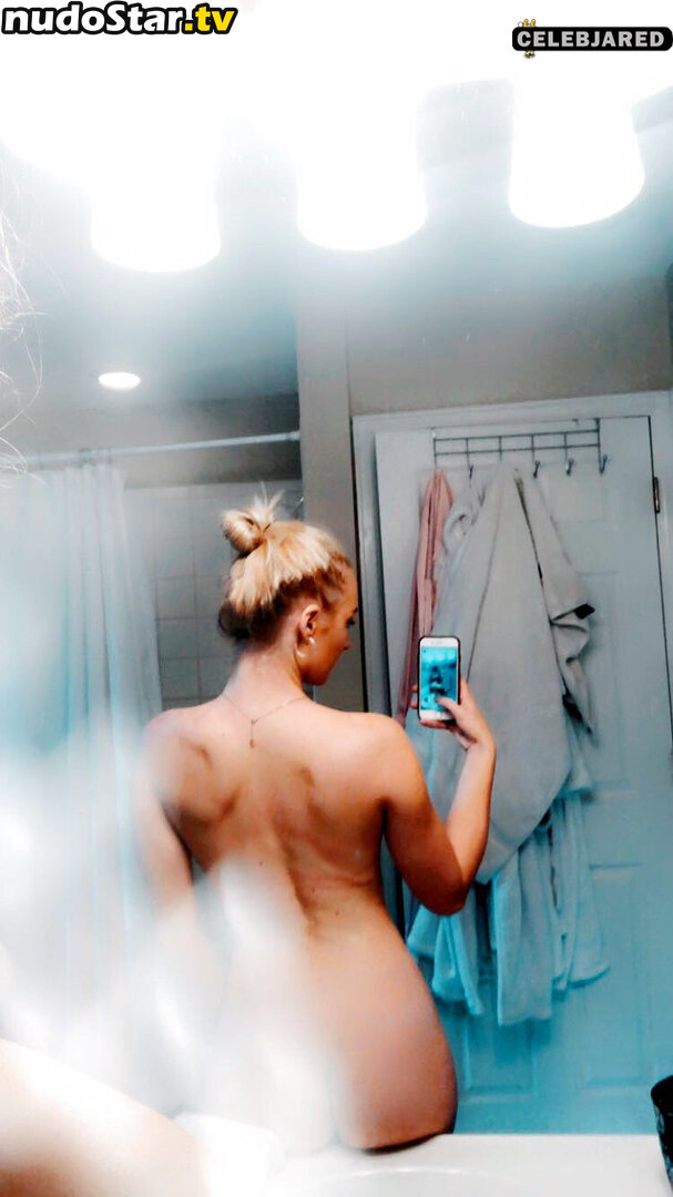 Zola Bzdek / zolabzdek Nude OnlyFans Leaked Photo #6