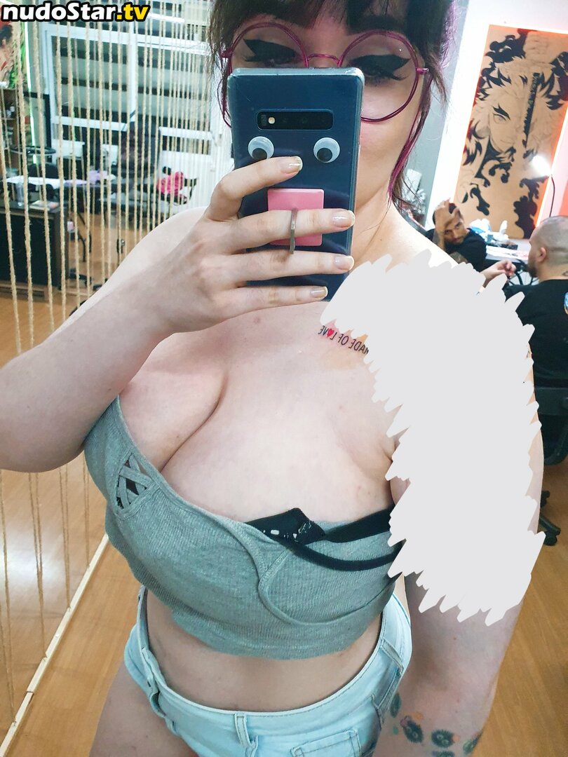 Wzuia / Zuzu Cosplay Nude OnlyFans Leaked Photo #37